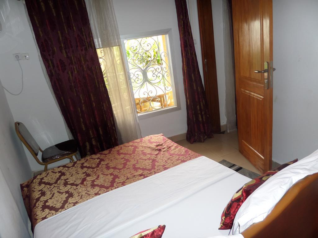Toundalia Residence Yaoundé Exterior foto