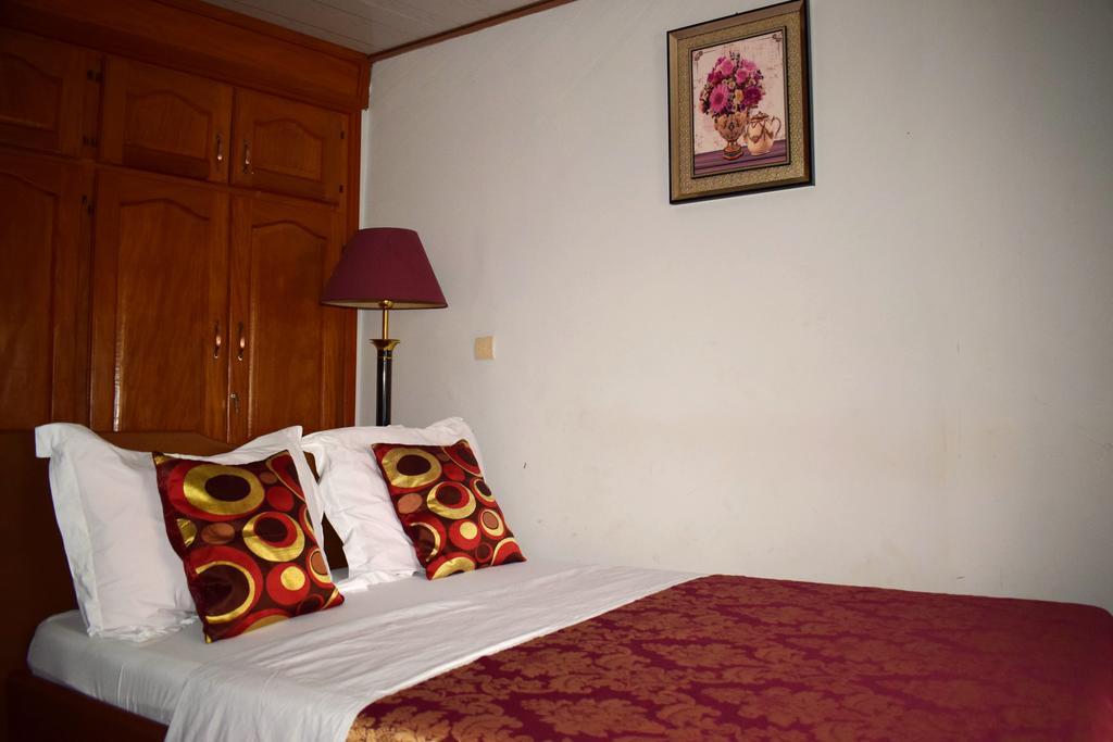 Toundalia Residence Yaoundé Cameră foto