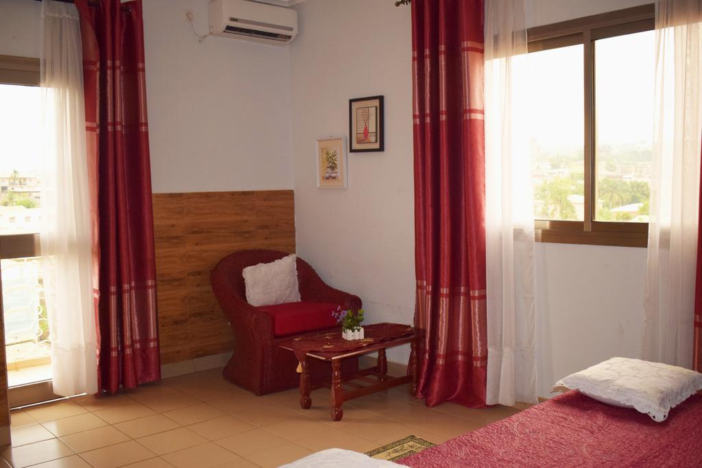 Toundalia Residence Yaoundé Cameră foto